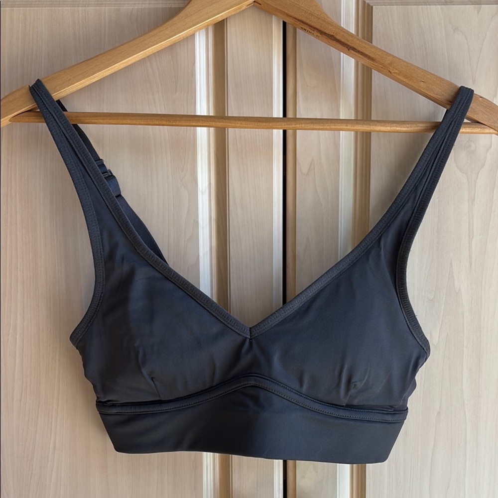 Fabletics XS convertible wireless
Bra EUC